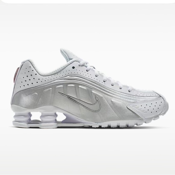 New Nike Shox R4 Sneakers - Picture 3 of 12